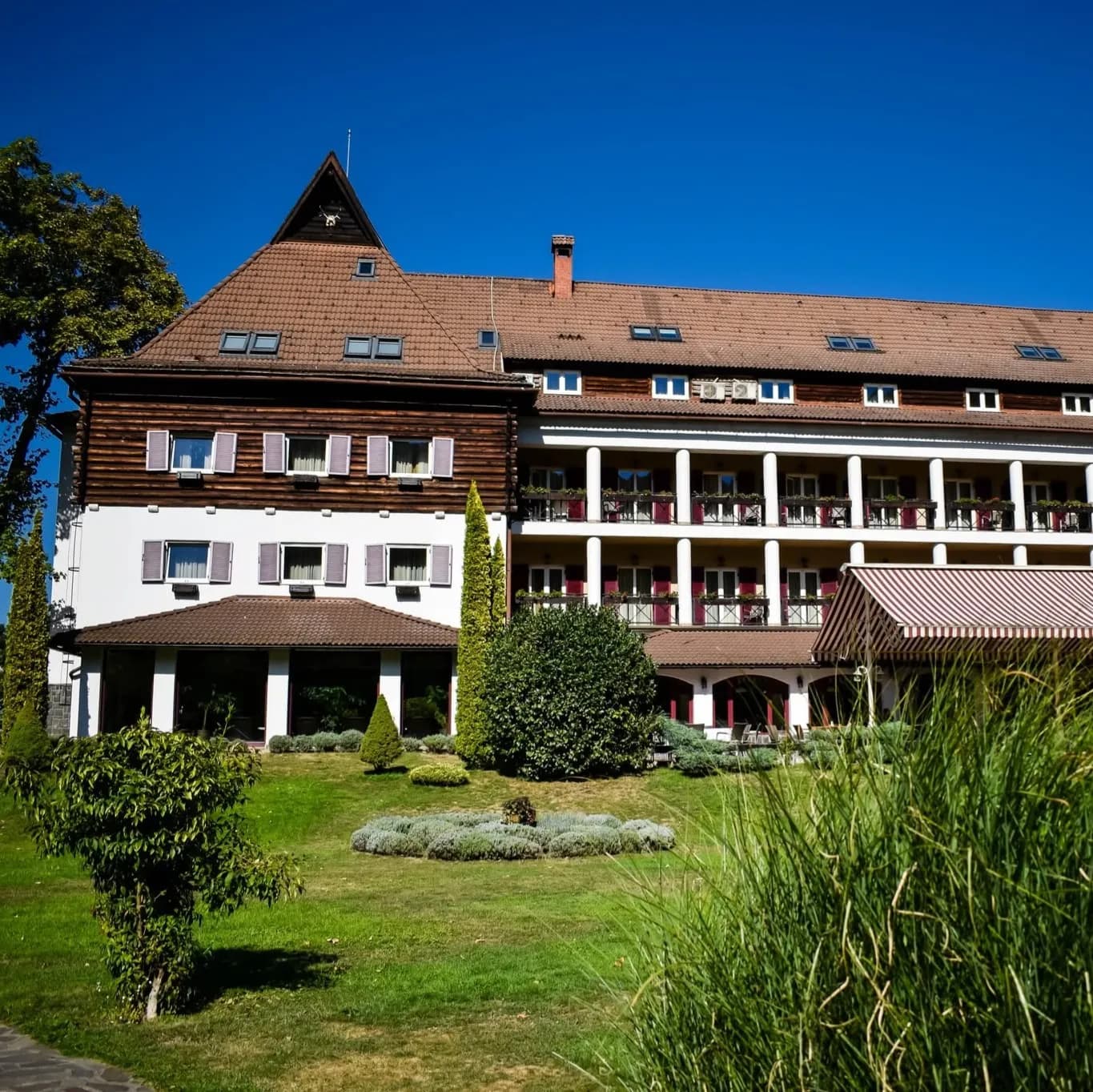 Post image 1